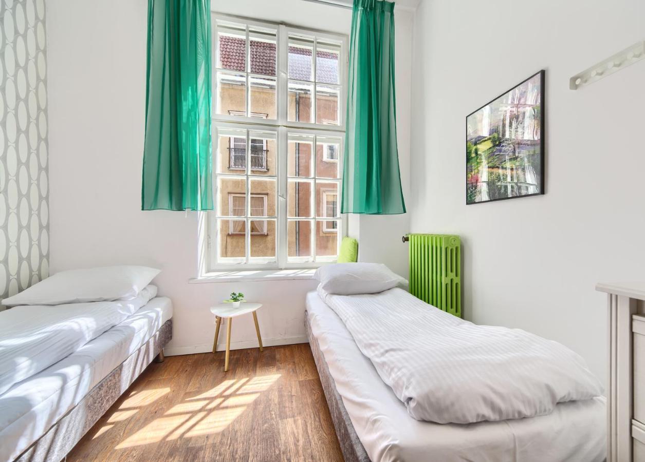 Happiness Holidays - Old Town Apartment Гданськ Екстер'єр фото